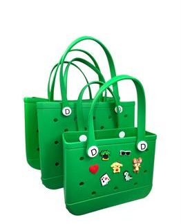 BOLSA DE MAO EM EVA VERDE TAMANHO 36X13X31CM (M)